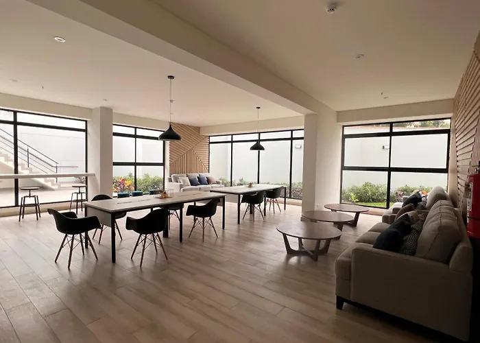 Apartament Social Tree 907